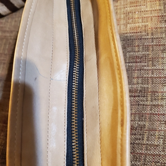 Vintage Coach Putty Leather Brighton Bag - Picture 8 of 9